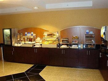 Hotel Comfort Suites