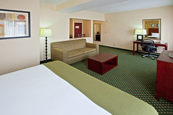 Hotel Comfort Suites