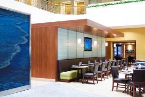 Hotel Embassy Suites San Diego La Jolla