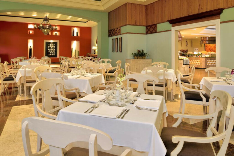 Hotel Iberostar Rose Hall Beach