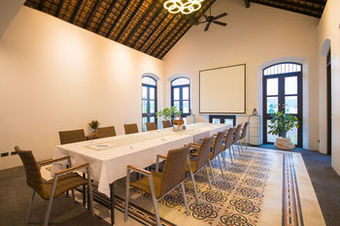 Little Nyonya Hotel