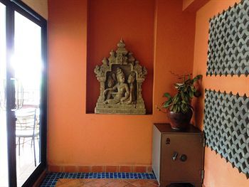 Hotel Yanadin Serviced Apartment