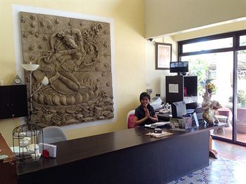 Hotel Yanadin Serviced Apartment