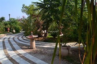 Hotel Lohagarh Fort Resort