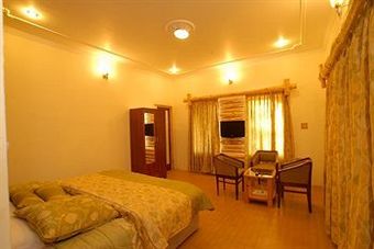 Hotel Alpine Club