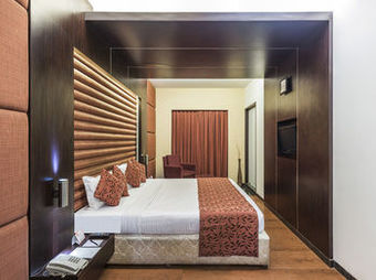 Gcc Hotel And Club