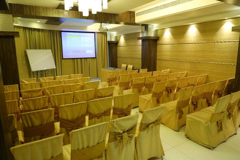 Hotel Alka Residency