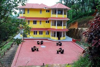 Hotel Amritasthanam Guest House And Retreat