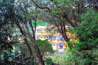 Hotel Amritasthanam Guest House And Retreat