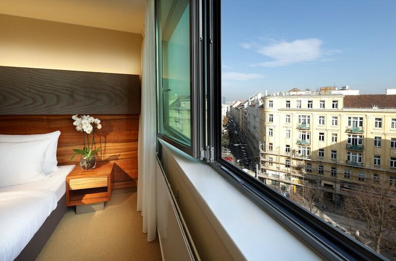 Hotel Eurostars Embassy