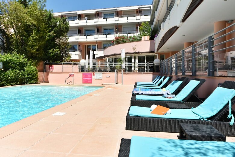 Hotel Rachel
