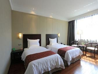 Hotel Ramada Suzhou Luzhi