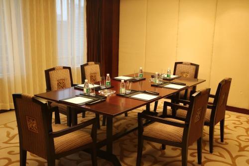 Huaan International Hotel
