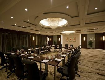Hotel Howard Johnson Tongfang Plaza Zhuji