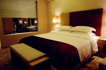 Yangjiang Sunrise Hotel