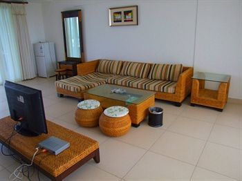 Aparthotel 18 Degrees Blue Holiday Apartment