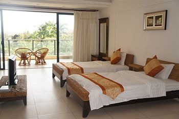 Aparthotel 18 Degrees Blue Holiday Apartment