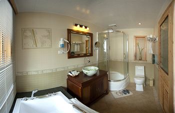 Rosewood Hotel