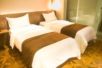 Eight Guests Hotel Guangzhou