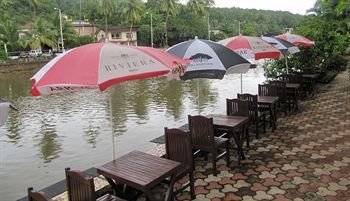 Hotel Riverside