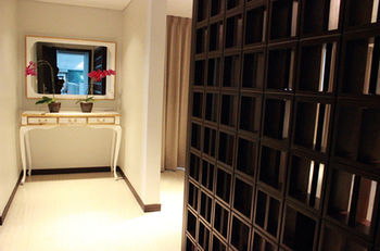 Sakura Park Hotel & Residence