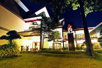 Apartamento Grand Ussu Hotel & Convention