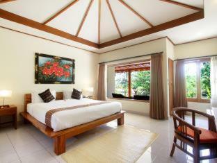 Puri Sari Beach Hotel