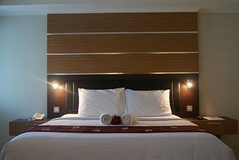 Taman Suci Hotel