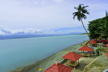 Hotel Amazing Beach Resort - Palu
