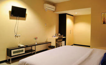 Hotel Amazing Beach Resort - Palu