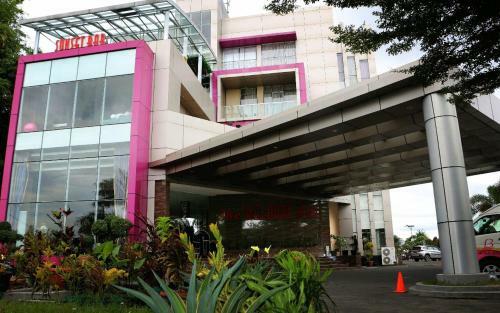 The Belagri Hotel And Convention