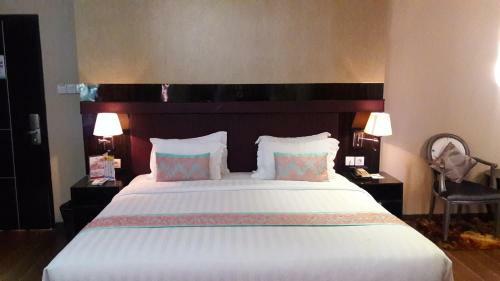 The Belagri Hotel And Convention