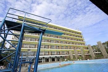 Mesra Business & Resort Hotel