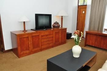 Mesra Business & Resort Hotel