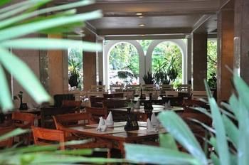 Mesra Business & Resort Hotel