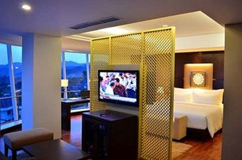 Emersia Hotel & Resort