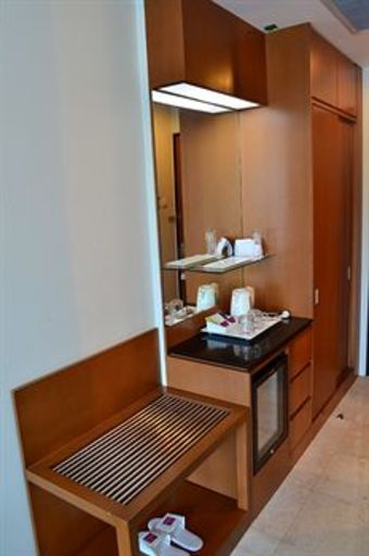 Emersia Hotel & Resort