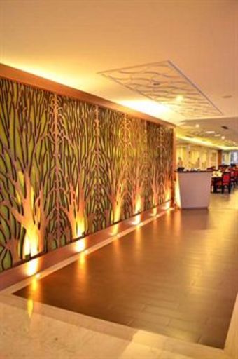 Emersia Hotel & Resort