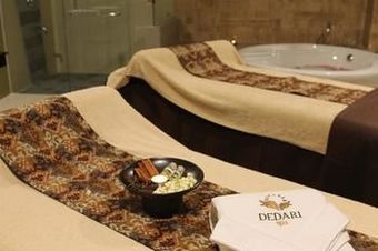 Golden Tulip Galaxy Hotel