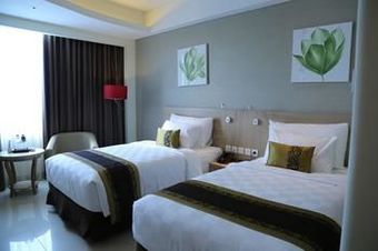 Golden Tulip Galaxy Hotel