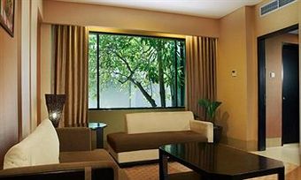Hotel Rattan Inn