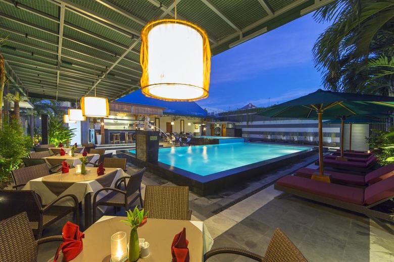 Aparthotel The Banyumas Villa