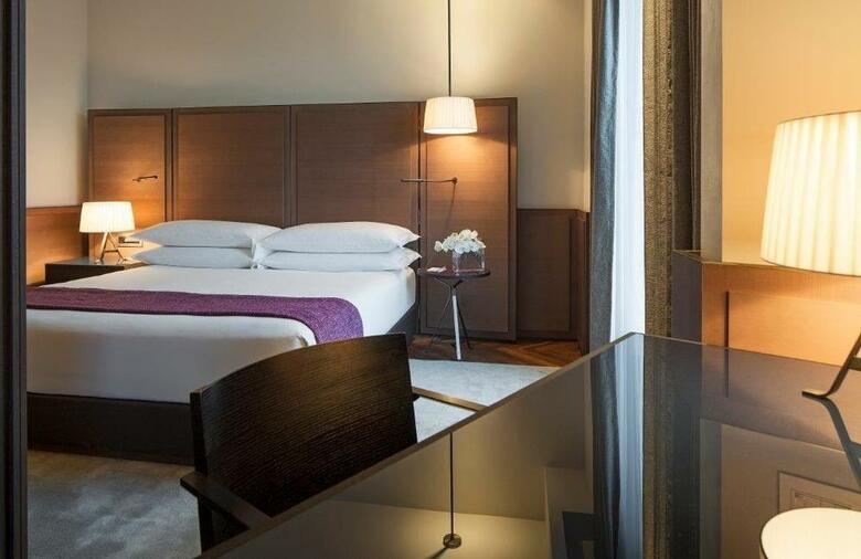 The David Citadel Hotel