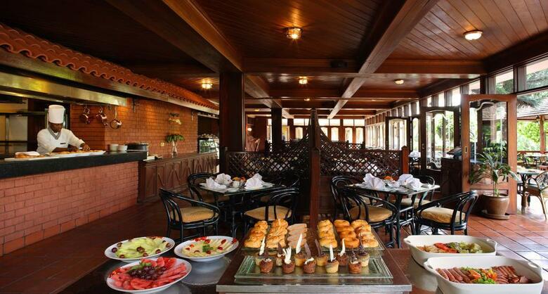 Hotel Sarova Panafric