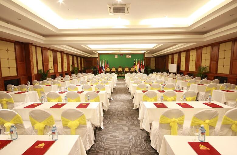Empress Angkor Hotel