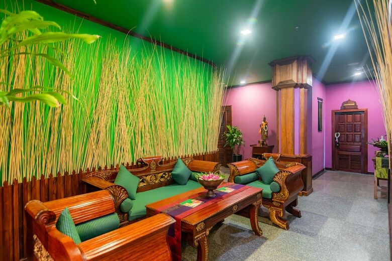 Empress Angkor Hotel
