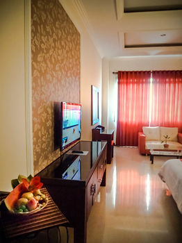 Grand City Batu Hotel