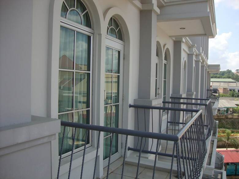 Triniti Hotel Batam