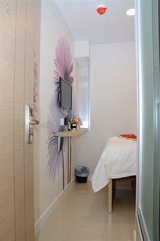 Sunrise International - Boutique Hotel