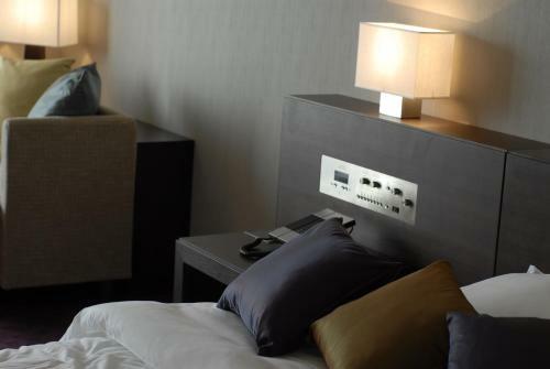 Royal Oak Hotel Spa & Gardens